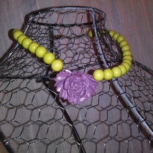 Vintage unique acrylic bead+lotus flower necklace